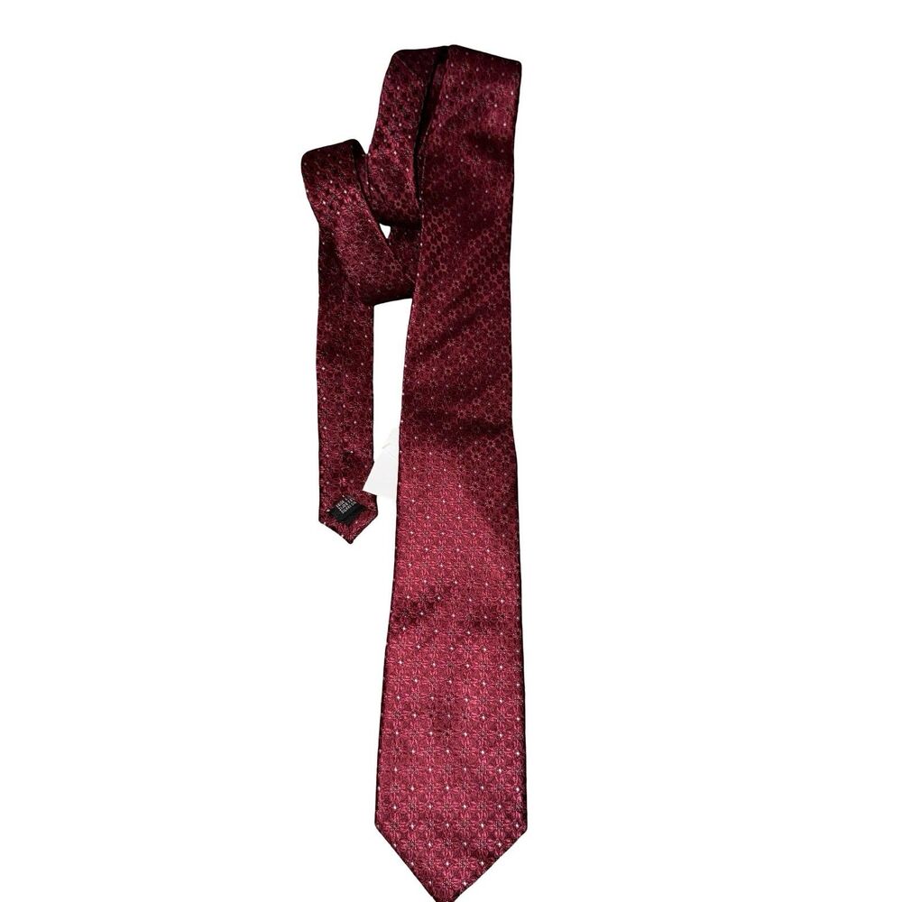 Cape Cod Neckwear Men's 100% Silk Tie ~ Red ~ Floral ~‎ NEW MSRP: $49.50